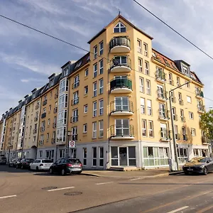  Apartment Pineapple Mitte Ii - Free Parking